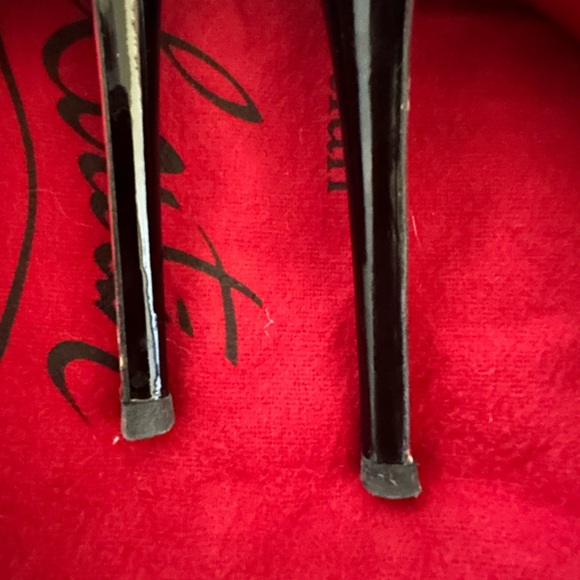 Louboutin Yolanda 120 Patent Peep Toe Pumps size 7 - Picture 7 of 8